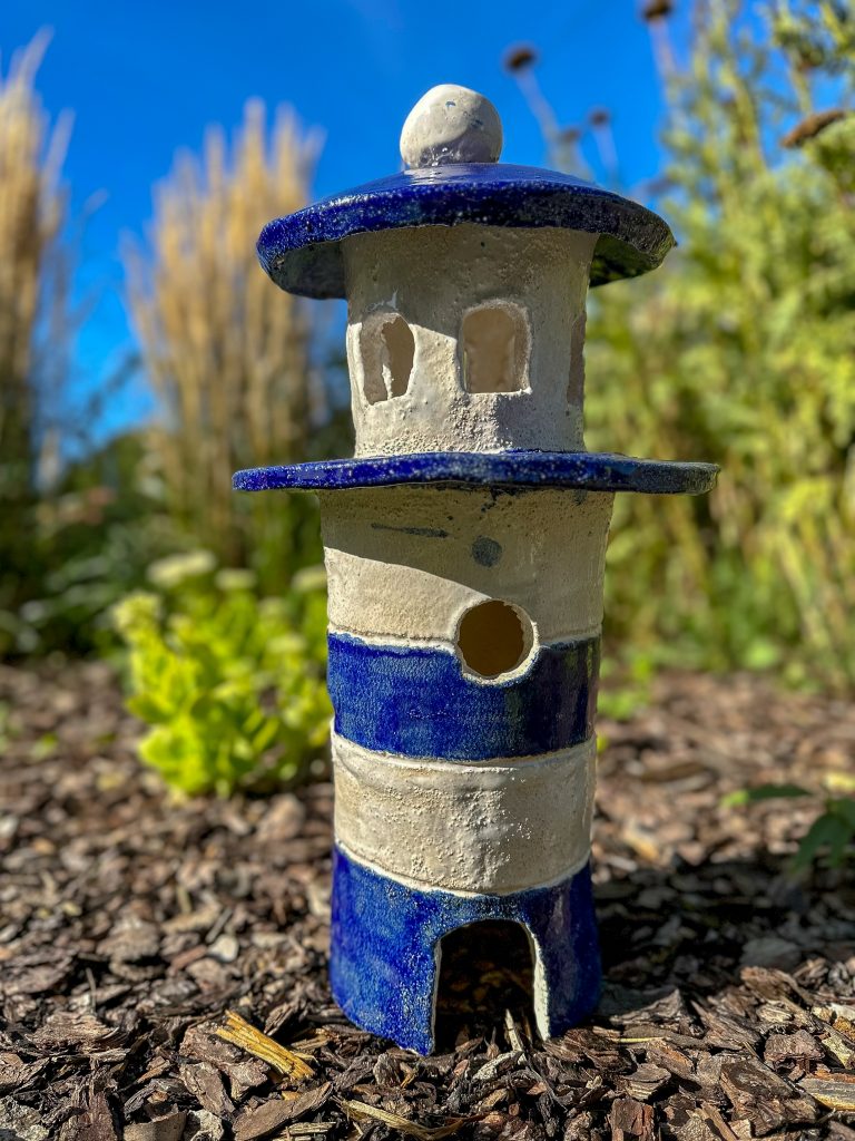 Leuchtturm aus Ton