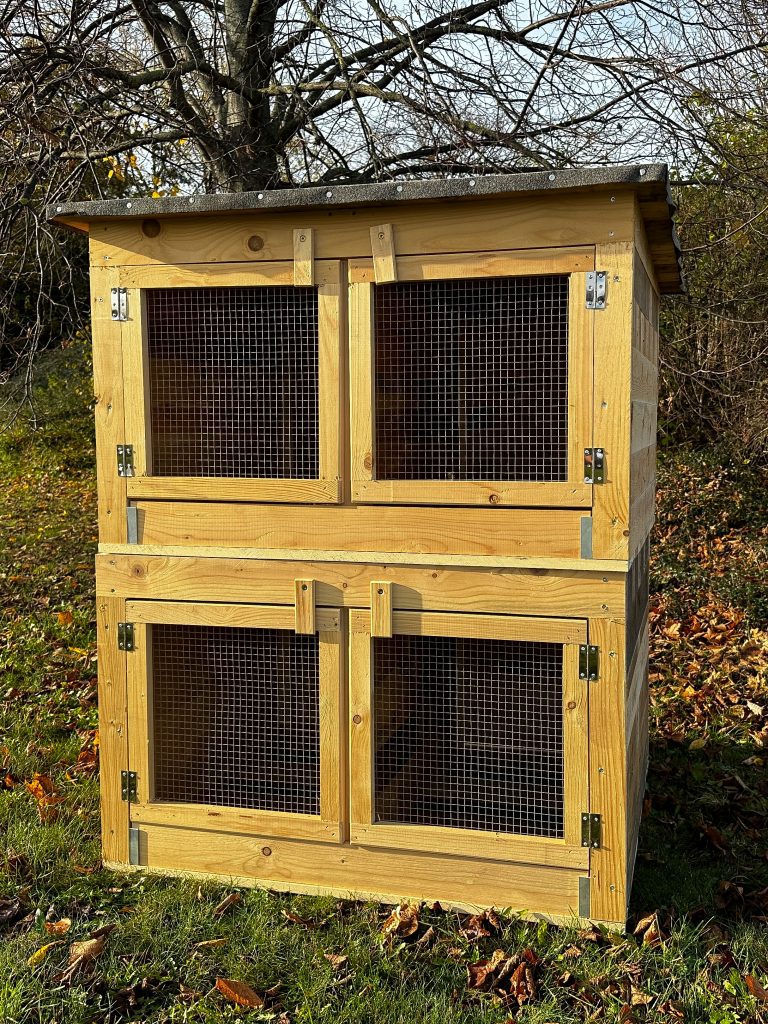 Kaninchenstall aus Holz