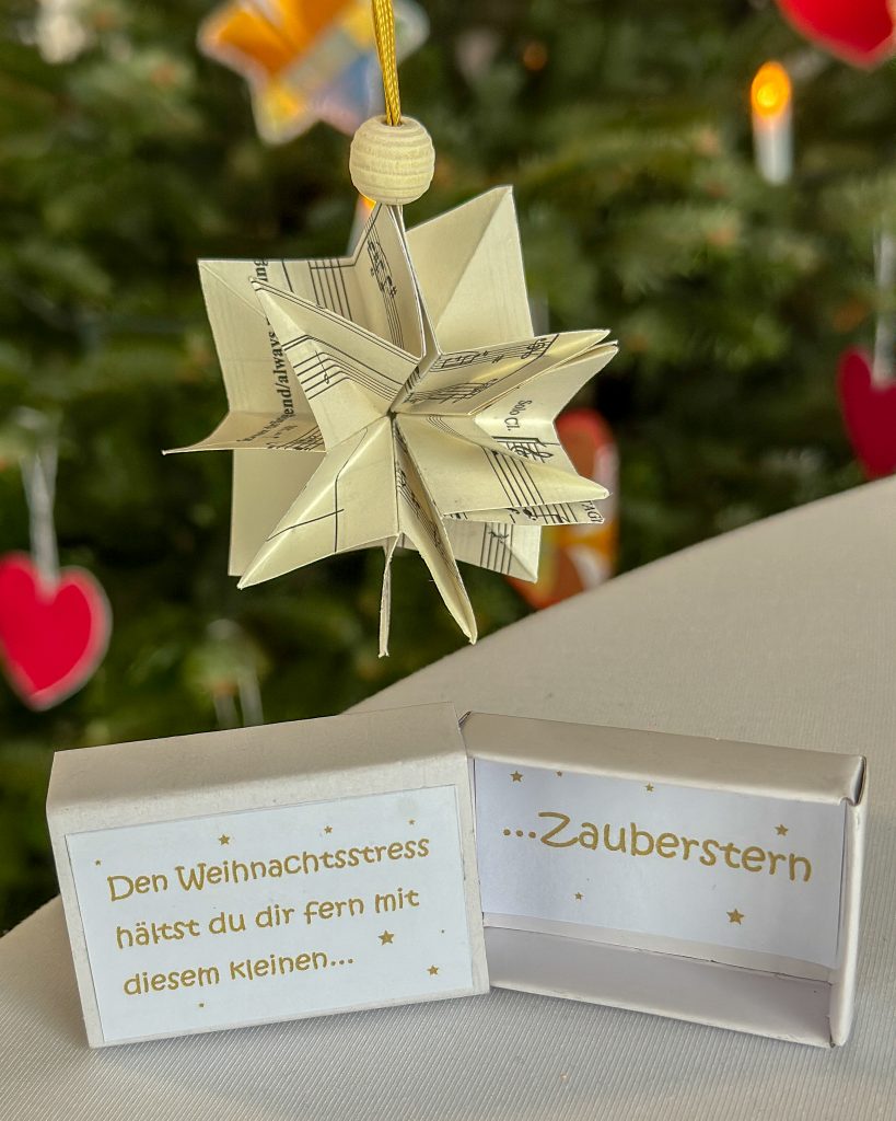 Zauberstern aus Papier